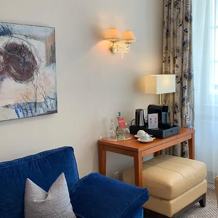 Lindauer Hof Hotell 4*