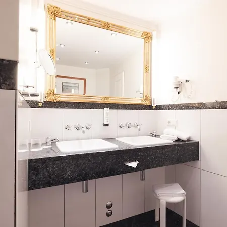 リンダウワー ホフ