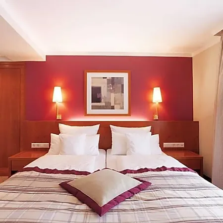 Lindauer Hof Hotel 4*